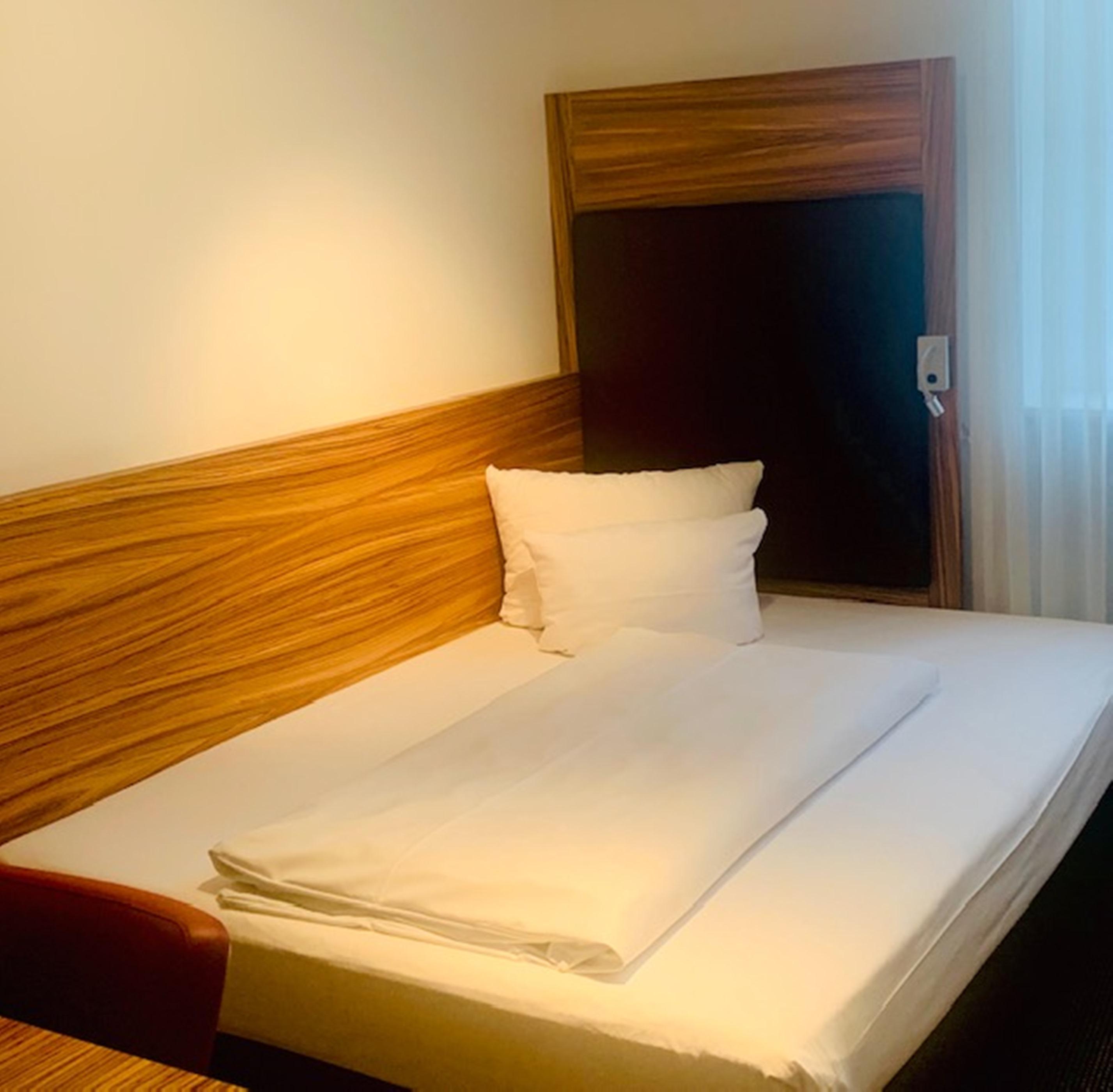 Herzogshof - Boutique-Hotel Am Dom Регенсбург Екстериор снимка