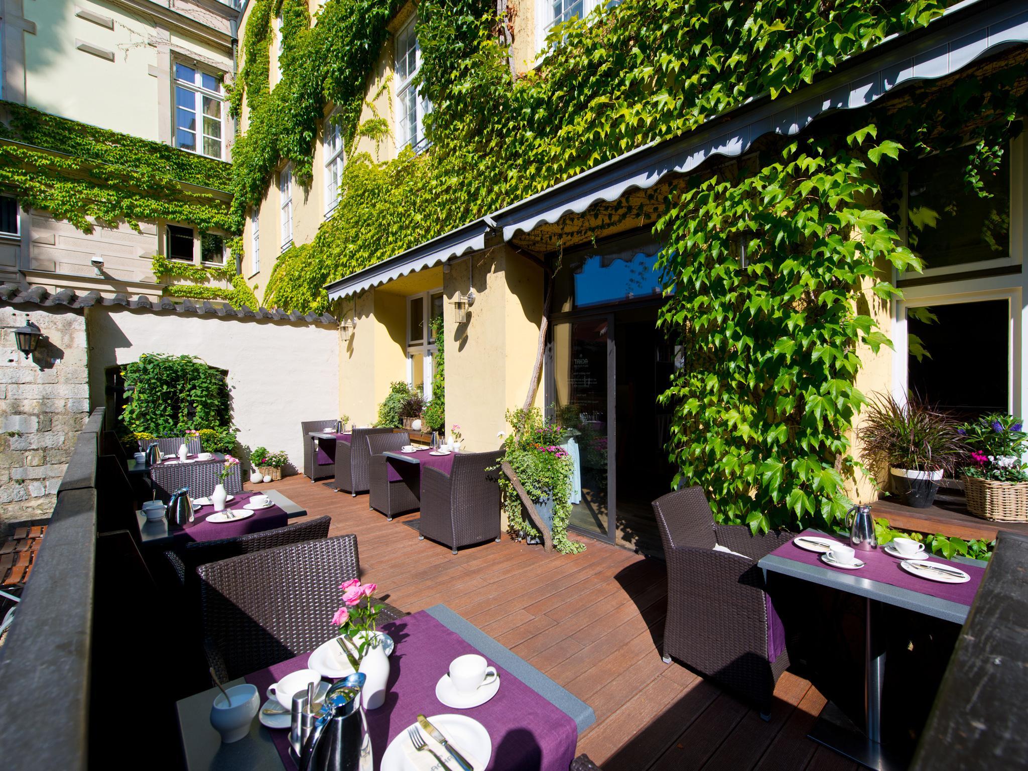 Herzogshof - Boutique-Hotel Am Dom Регенсбург Екстериор снимка