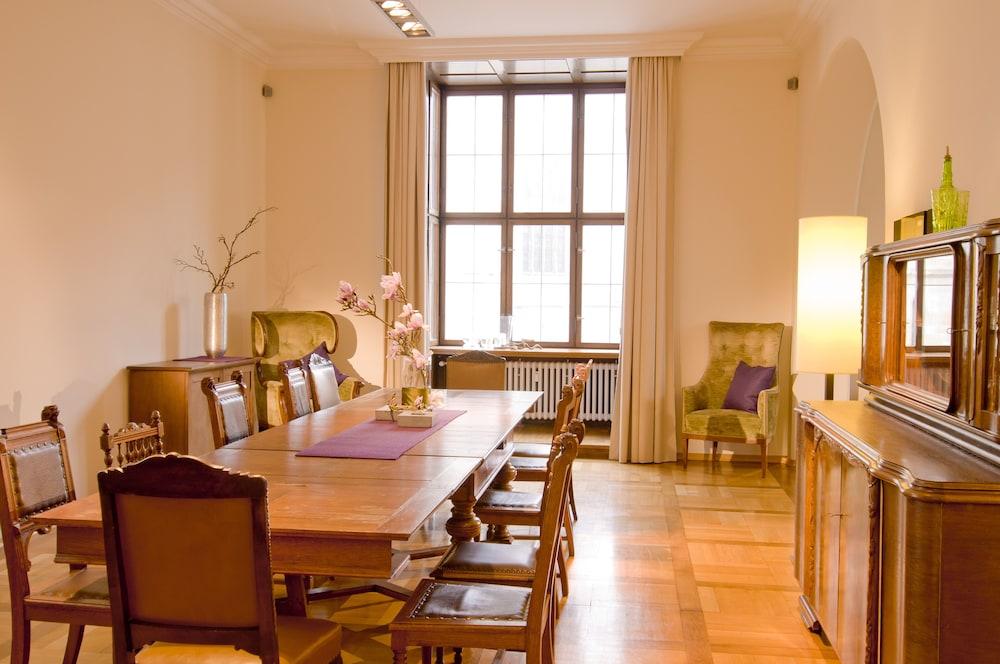 Herzogshof - Boutique-Hotel Am Dom Регенсбург Екстериор снимка