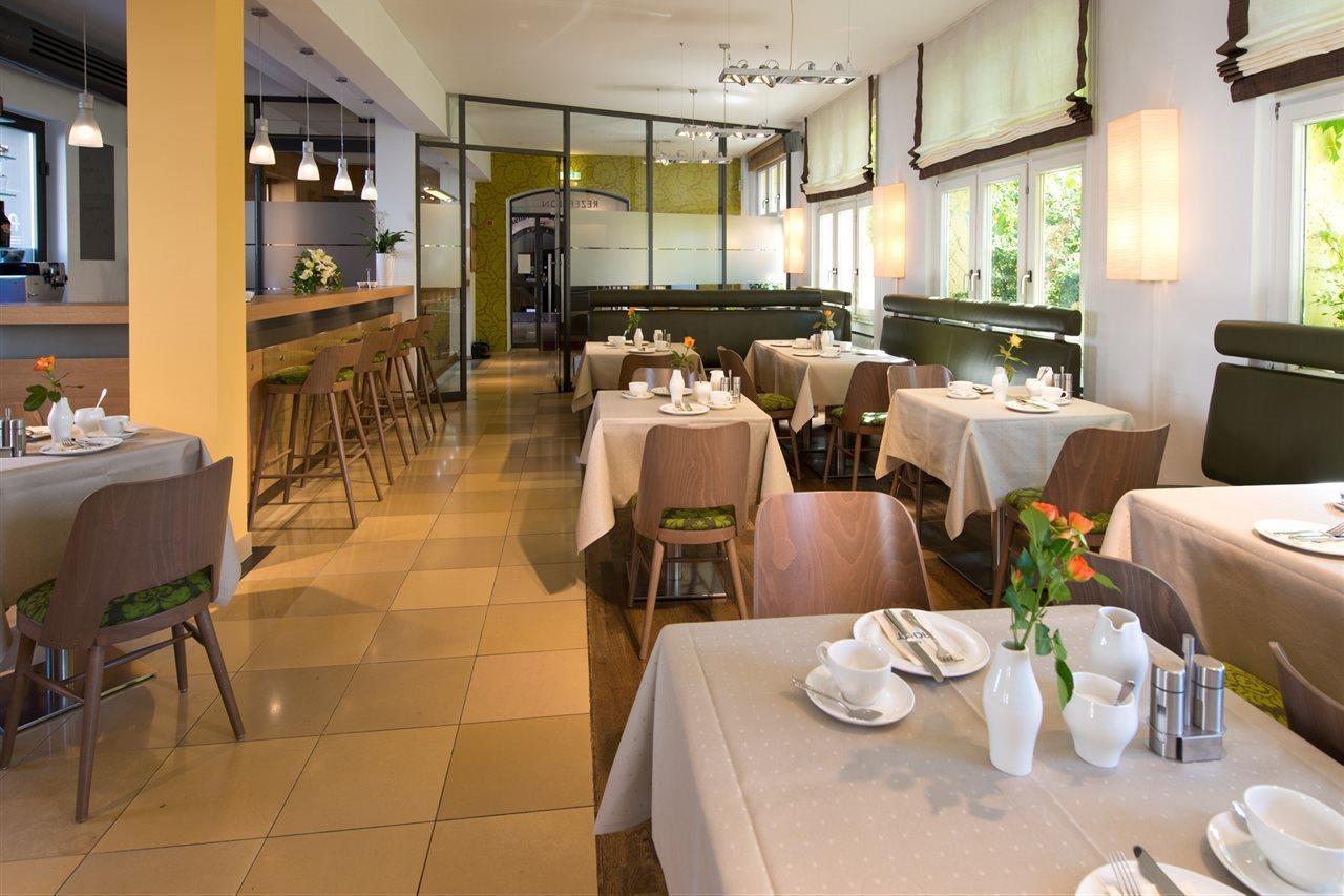Herzogshof - Boutique-Hotel Am Dom Регенсбург Екстериор снимка